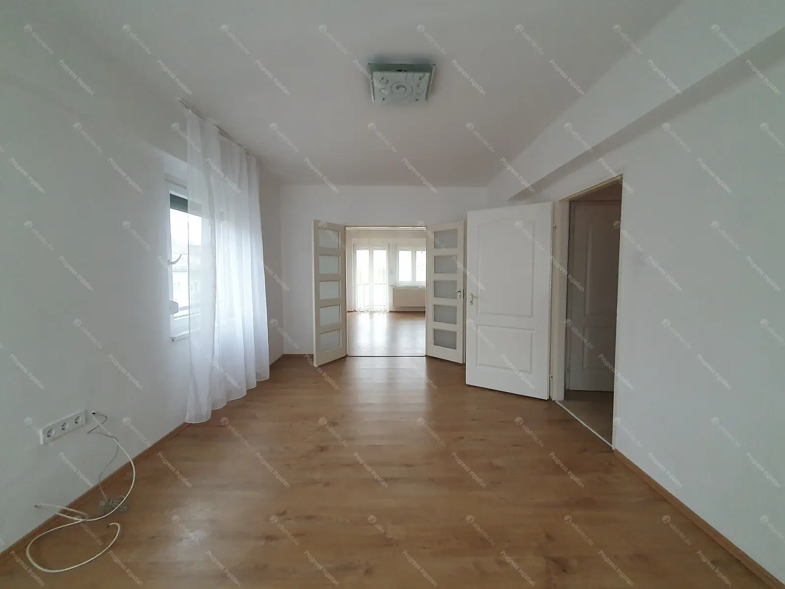 Kiadó albérlet 260000 Ft/hó áron: Budapest, XIII. kerület  Visegrádi utca. Mérete: 55 nm, 2 szobás | Alberlet.hu - 6676338