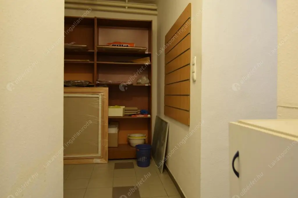 Kiadó albérlet 400000 Ft/hó áron: Budapest, XIII. kerület  Visegrádi utca. Mérete: 75 nm, 3 szobás | Alberlet.hu - 6544164
