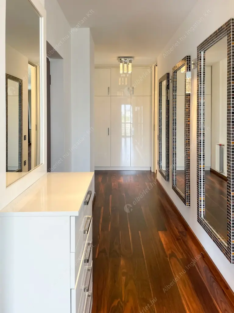 Kiadó albérlet 850000 Ft/hó áron: Budapest, XIII. kerület  Viza utca. Mérete: 120 nm, 3 szobás | Alberlet.hu - 6527209