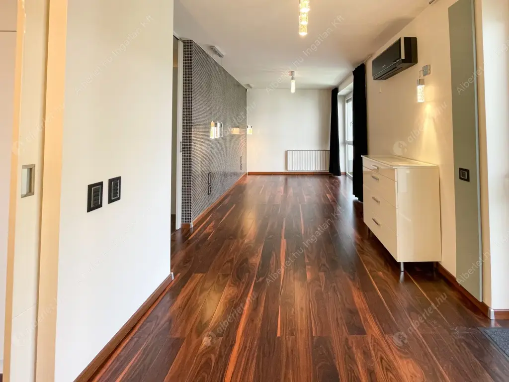 Kiadó albérlet 850000 Ft/hó áron: Budapest, XIII. kerület  Viza utca. Mérete: 120 nm, 3 szobás | Alberlet.hu - 6527210