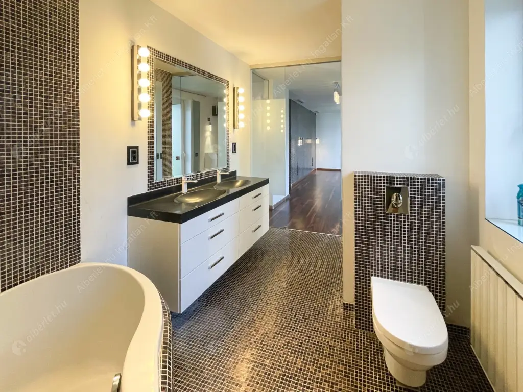 Kiadó albérlet 850000 Ft/hó áron: Budapest, XIII. kerület  Viza utca. Mérete: 120 nm, 3 szobás | Alberlet.hu - 6527219