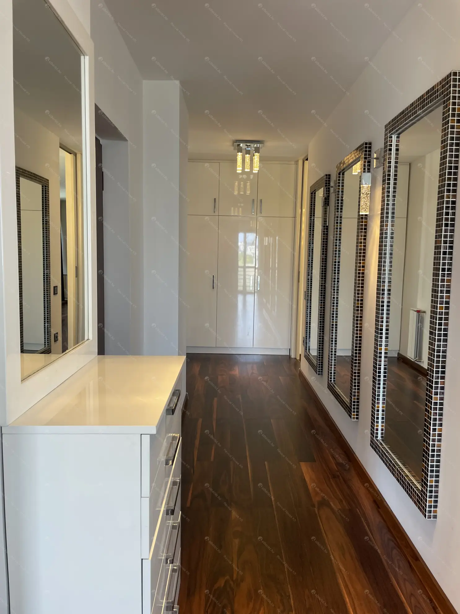 Kiadó albérlet 850000 Ft/hó áron: Budapest, XIII. kerület  Viza utca. Mérete: 120 nm, 3 szobás | Alberlet.hu - 6589964