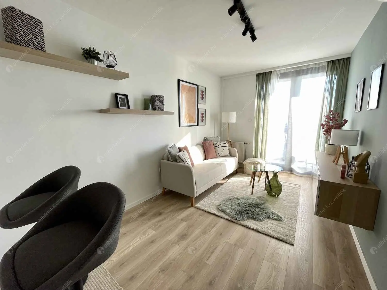 Kiadó albérlet 315000 Ft/hó áron: Budapest, XIII. kerület  Viza utca. Mérete: 45 nm, 1 szobás | Alberlet.hu - 6632415