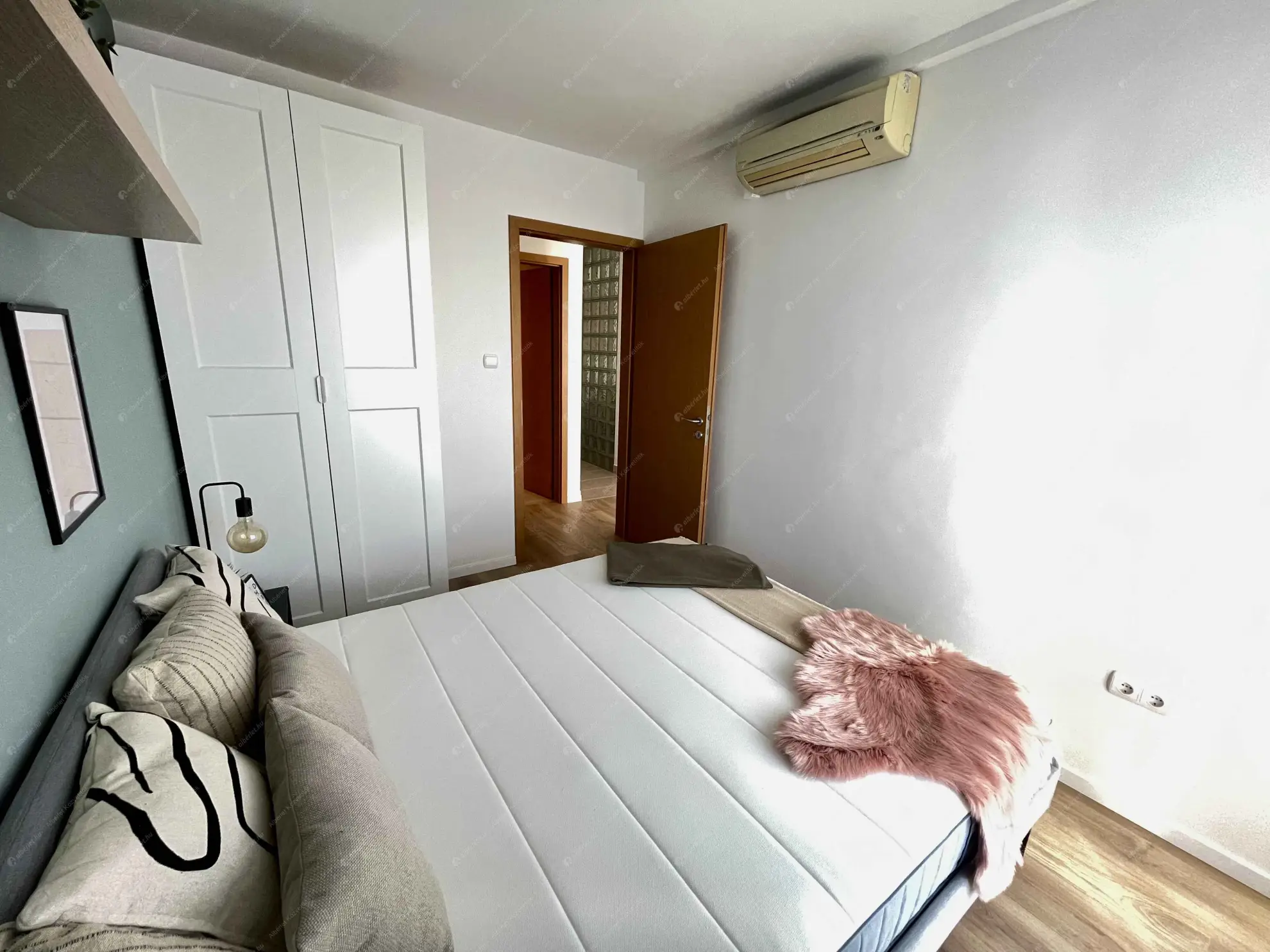 Kiadó albérlet 315000 Ft/hó áron: Budapest, XIII. kerület  Viza utca. Mérete: 45 nm, 1 szobás | Alberlet.hu - 6632420