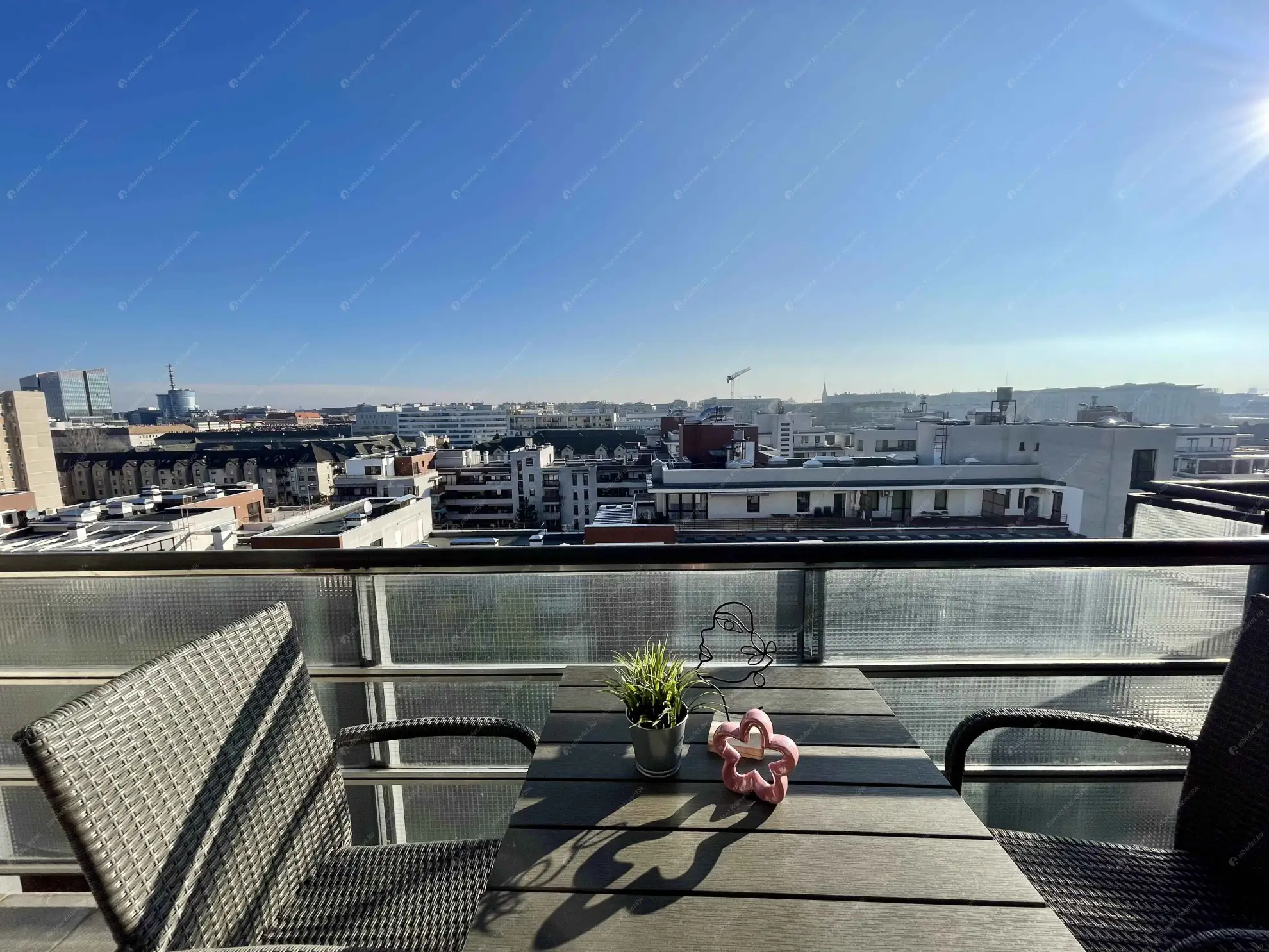 Kiadó albérlet 315000 Ft/hó áron: Budapest, XIII. kerület  Viza utca. Mérete: 45 nm, 1 szobás | Alberlet.hu - 6632436