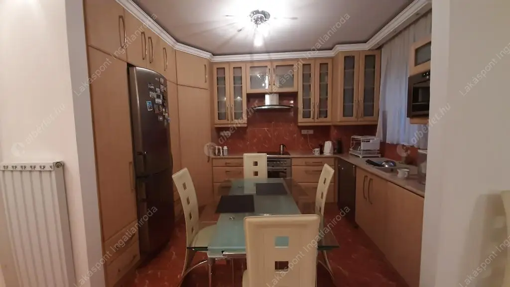 Kiadó albérlet 440000 Ft/hó áron: Budapest, XIII. kerület  Viza utca. Mérete: 70 nm, 3 szobás | Alberlet.hu - 6565438