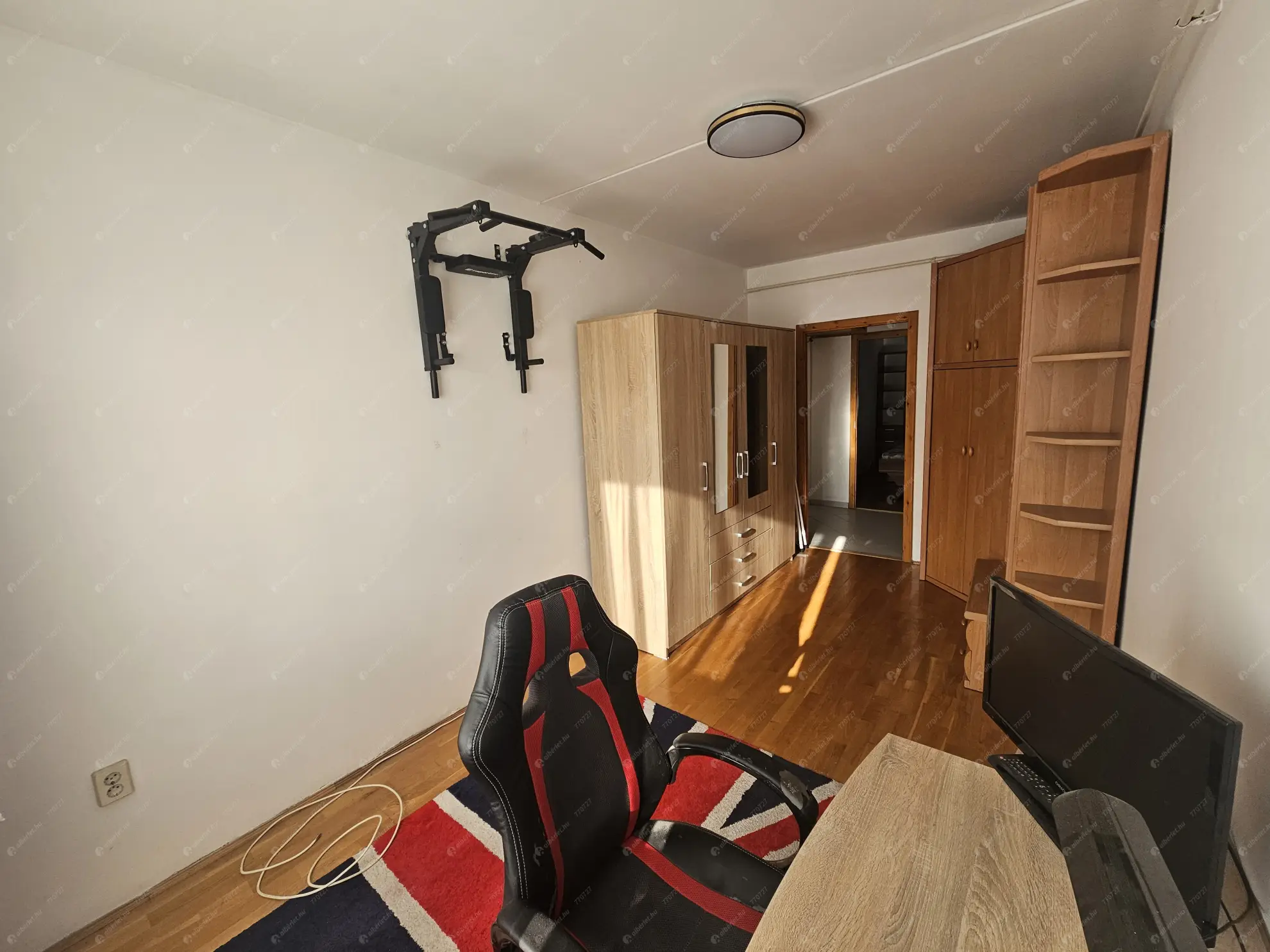 Kiadó albérlet 250000 Ft/hó áron: Budapest, XIV. kerület  Adria sétány. Mérete: 63 nm, 2 szobás | Alberlet.hu - 6577325