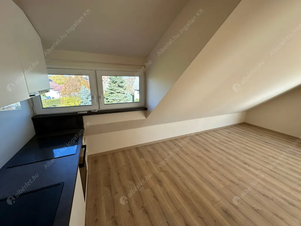 Kiadó albérlet 320000 Ft/hó áron: Budapest, XIV. kerület  Álmos vezér útja. Mérete: 71 nm, 2 szobás | Alberlet.hu - 6577658