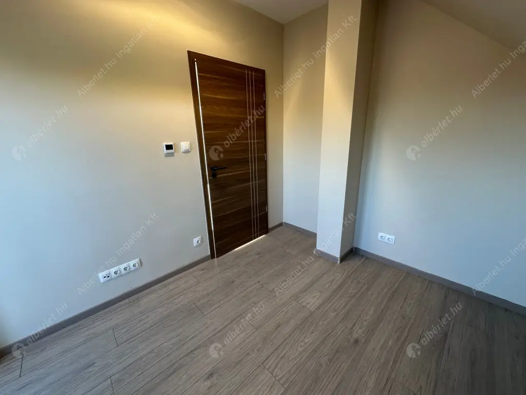 Kiadó albérlet 320000 Ft/hó áron: Budapest, XIV. kerület  Álmos vezér útja. Mérete: 71 nm, 2 szobás | Alberlet.hu - 6577662