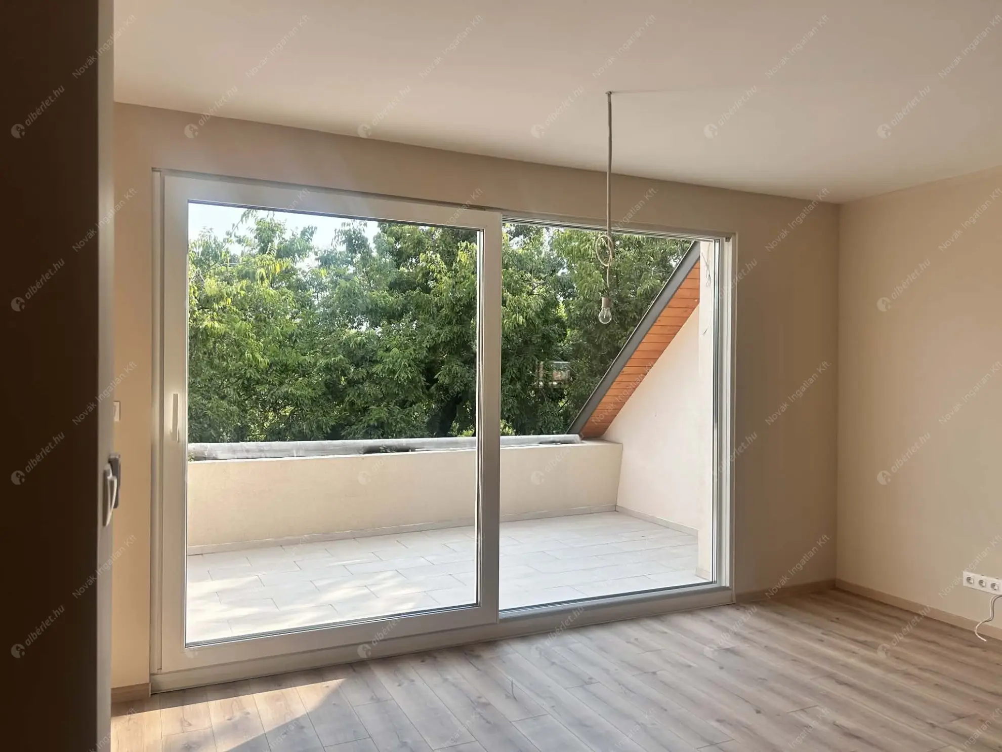 Kiadó albérlet 340000 Ft/hó áron: Budapest, XIV. kerület  Álmos vezér útja. Mérete: 71 nm, 3 szobás | Alberlet.hu - 6589770