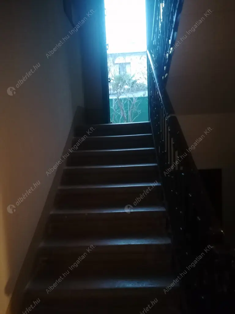 Kiadó albérlet 190000 Ft/hó áron: Budapest, XIV. kerület  Amerikai út. Mérete: 40 nm, 1 szobás | Alberlet.hu - 6596055