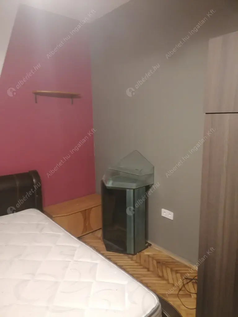 Kiadó albérlet 190000 Ft/hó áron: Budapest, XIV. kerület  Amerikai út. Mérete: 40 nm, 1 szobás | Alberlet.hu - 6596073