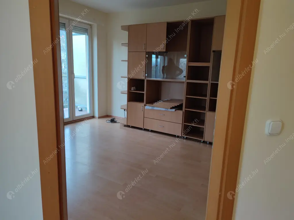 Kiadó albérlet 230000 Ft/hó áron: Budapest, XIV. kerület  Amerikai út. Mérete: 45 nm, 1 szobás | Alberlet.hu - 6596153