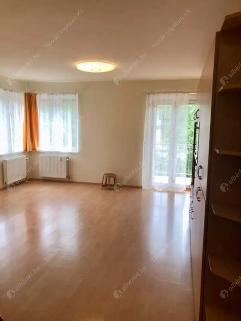 Kiadó albérlet 230000 Ft/hó áron: Budapest, XIV. kerület  Amerikai út. Mérete: 45 nm, 1 szobás | Alberlet.hu - 6620474