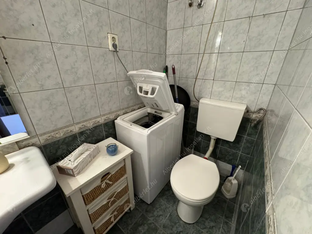 Kiadó albérlet 180000 Ft/hó áron: Budapest, XIV. kerület  Angol utca. Mérete: 31 nm, 1 szobás | Alberlet.hu - 6556049