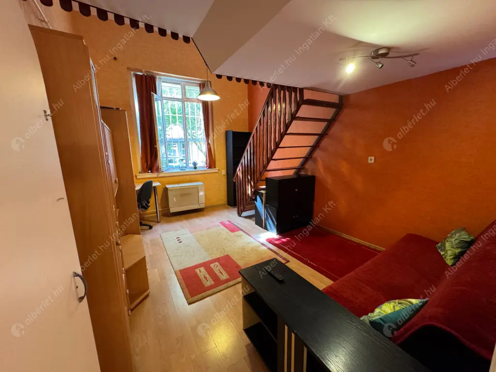Kiadó albérlet 180000 Ft/hó áron: Budapest, XIV. kerület  Angol utca. Mérete: 31 nm, 1 szobás | Alberlet.hu - 6603683