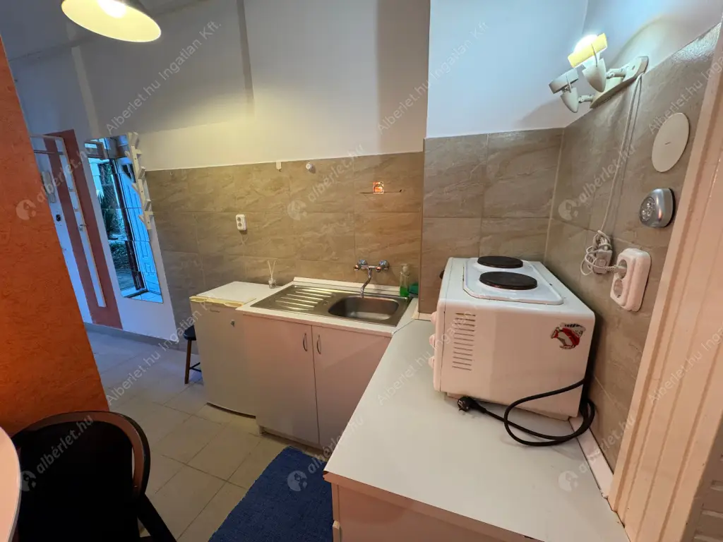 Kiadó albérlet 180000 Ft/hó áron: Budapest, XIV. kerület  Angol utca. Mérete: 31 nm, 1 szobás | Alberlet.hu - 6603695
