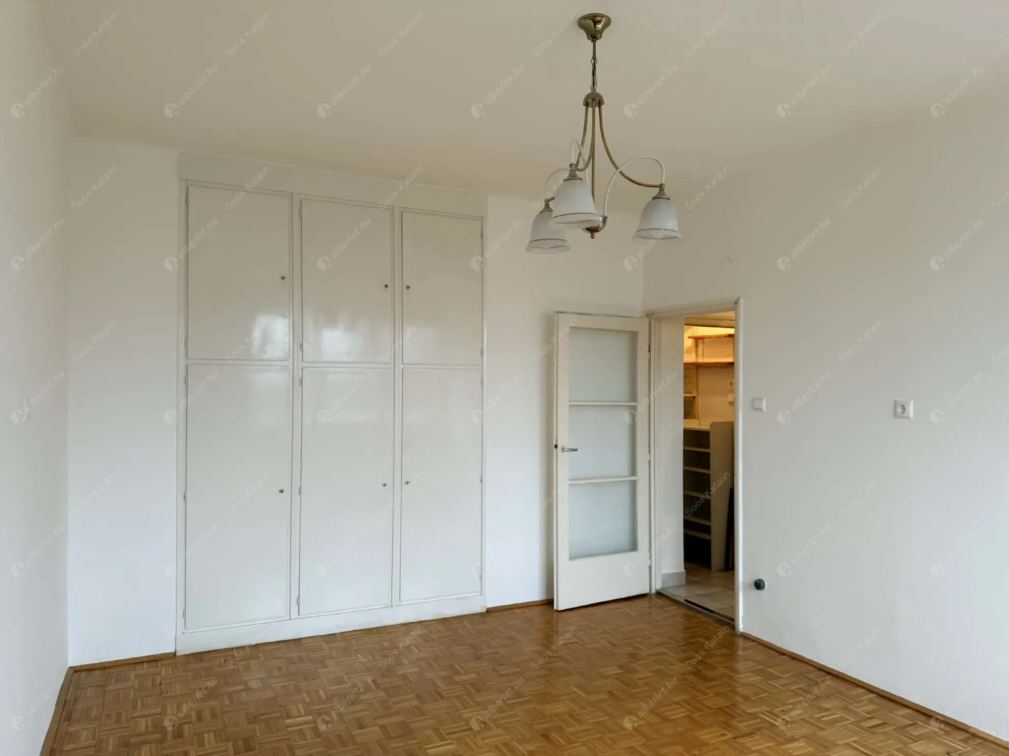 Kiadó albérlet 240000 Ft/hó áron: Budapest, XIV. kerület  Angol utca. Mérete: 49 nm, 2 szobás | Alberlet.hu - 6605798