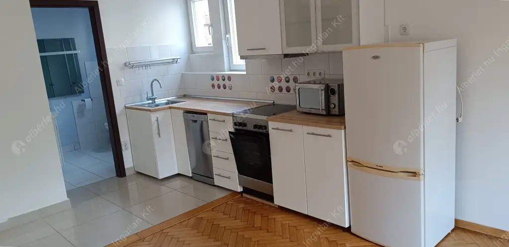 Kiadó albérlet 225000 Ft/hó áron: Budapest, XIV. kerület  Bácskai utca. Mérete: 44 nm, 2 szobás | Alberlet.hu - 6584296