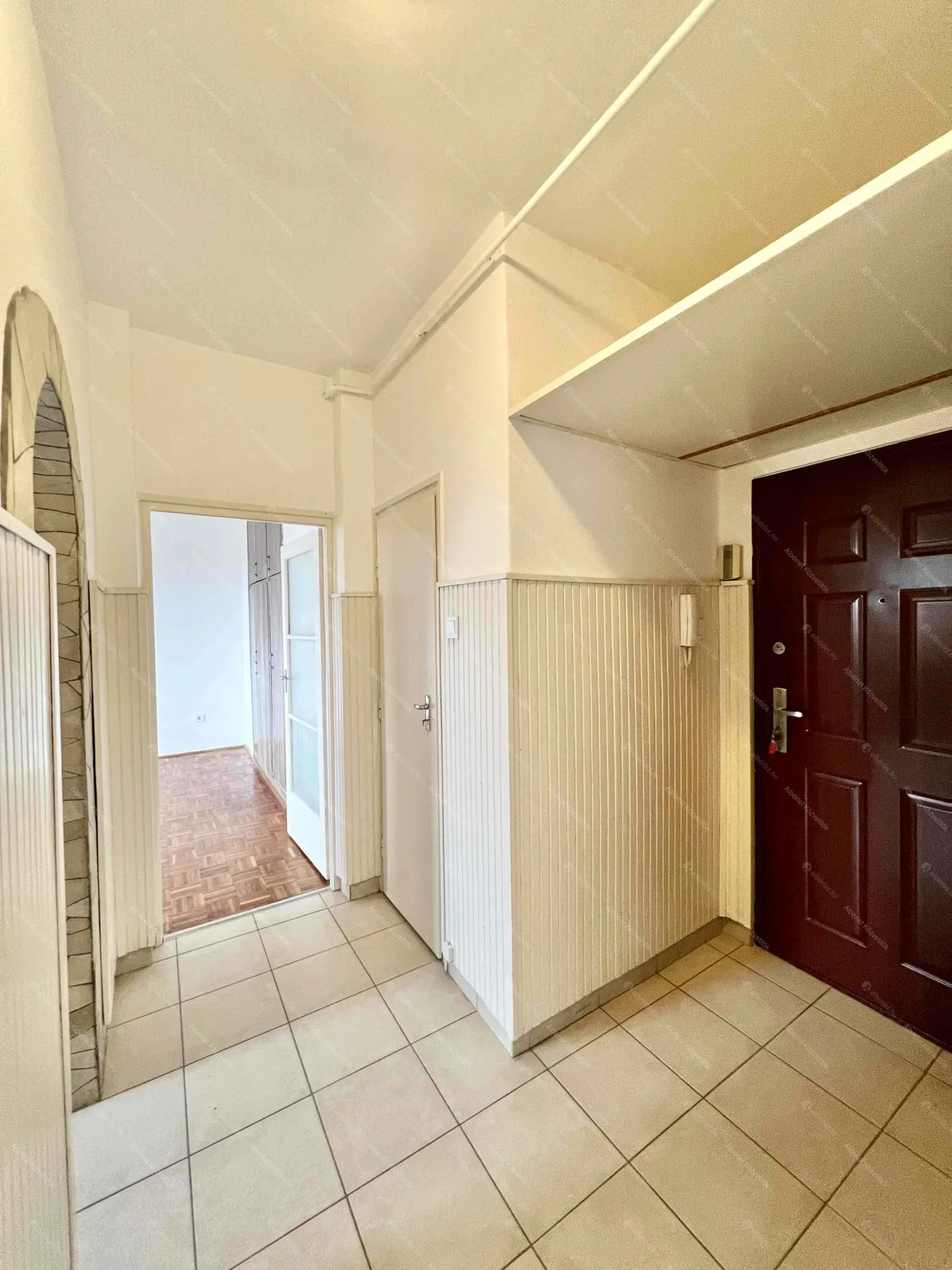 Kiadó albérlet 170000 Ft/hó áron: Budapest, XIV. kerület  Balázs park. Mérete: 48 nm, 2 szobás | Alberlet.hu - 6643630