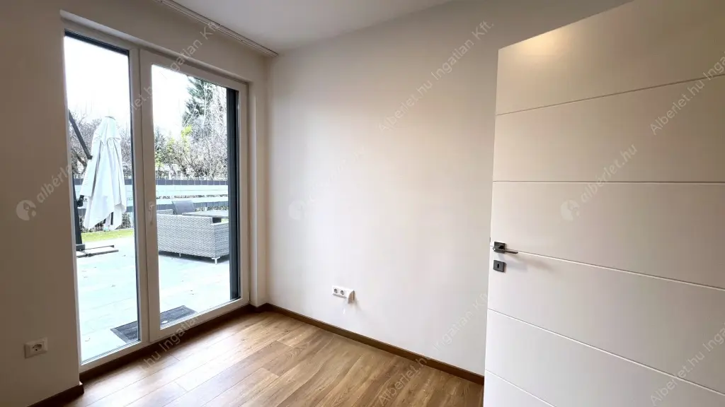 Kiadó albérlet 750000 Ft/hó áron: Budapest, XIV. kerület  Bazsarózsa utca. Mérete: 126 nm, 4 szobás | Alberlet.hu - 6592531