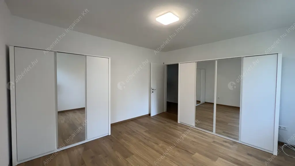 Kiadó albérlet 750000 Ft/hó áron: Budapest, XIV. kerület  Bazsarózsa utca. Mérete: 126 nm, 4 szobás | Alberlet.hu - 6592533