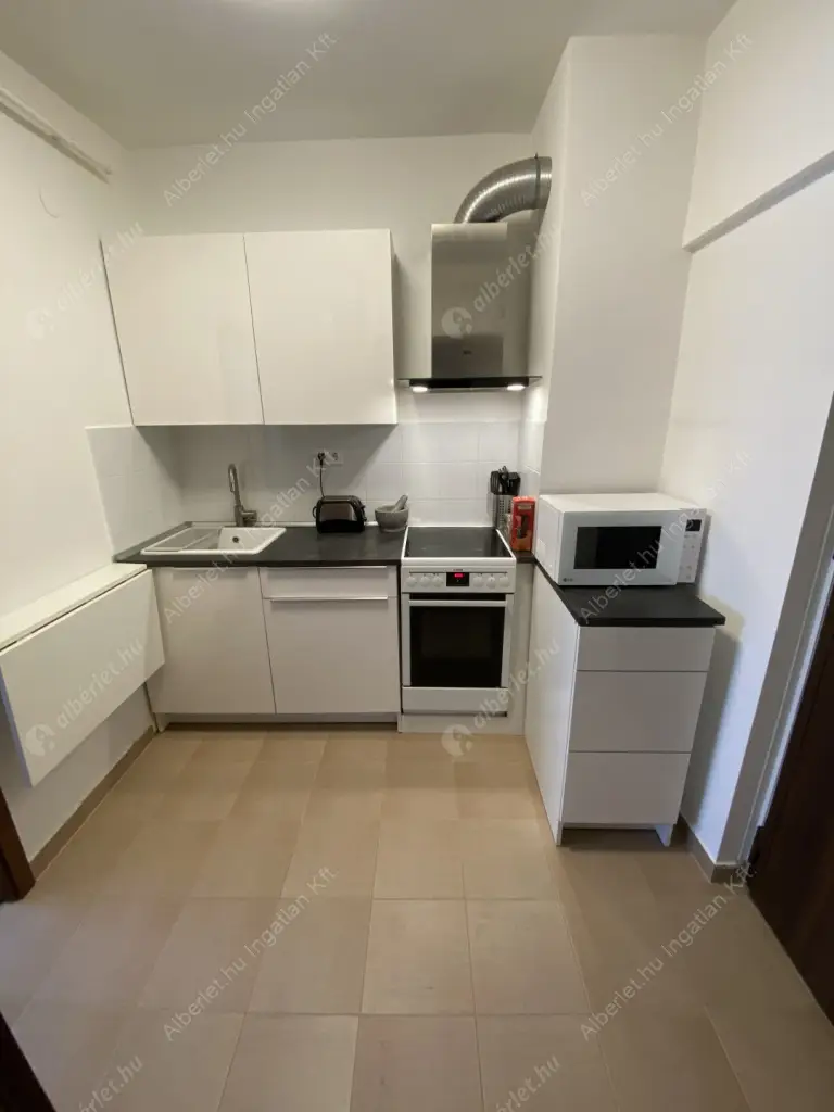 Kiadó albérlet 200000 Ft/hó áron: Budapest, XIV. kerület  Bazsarózsa utca. Mérete: 31 nm, 1 szobás | Alberlet.hu - 6637281