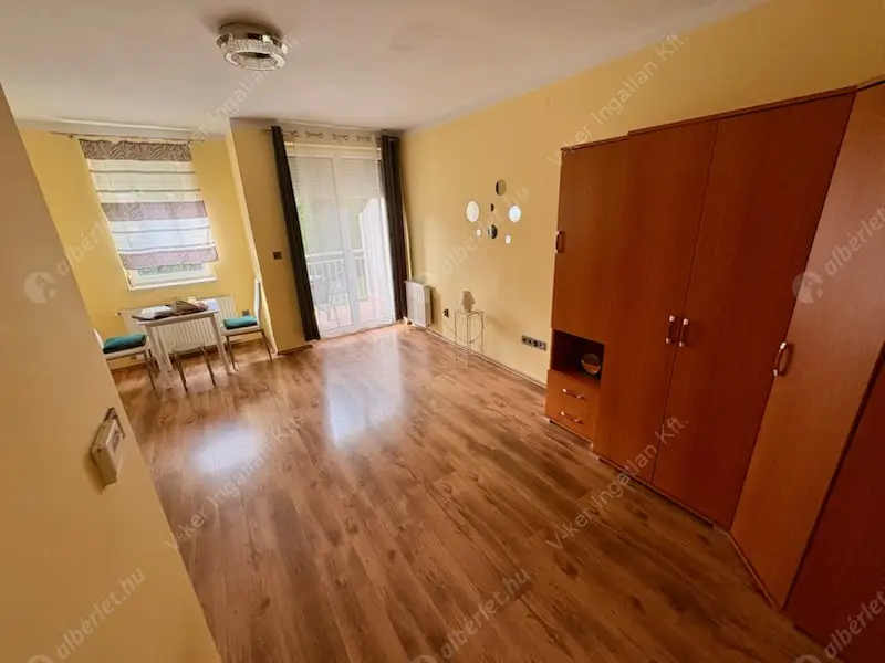 Kiadó albérlet 170000 Ft/hó áron: Budapest, XIV. kerület  Beckó utca. Mérete: 30 nm, 1 szobás | Alberlet.hu - 6576688