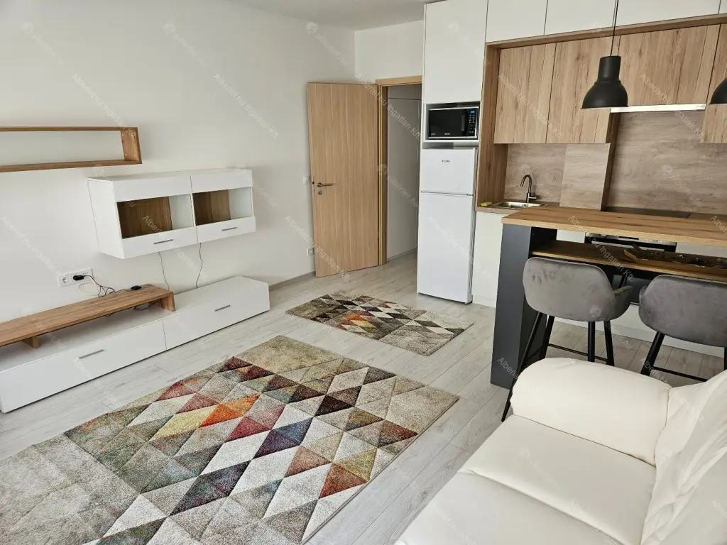 Kiadó albérlet 230000 Ft/hó áron: Budapest, XIV. kerület  Bíbor utca. Mérete: 30 nm, 1 szobás | Alberlet.hu - 6660877