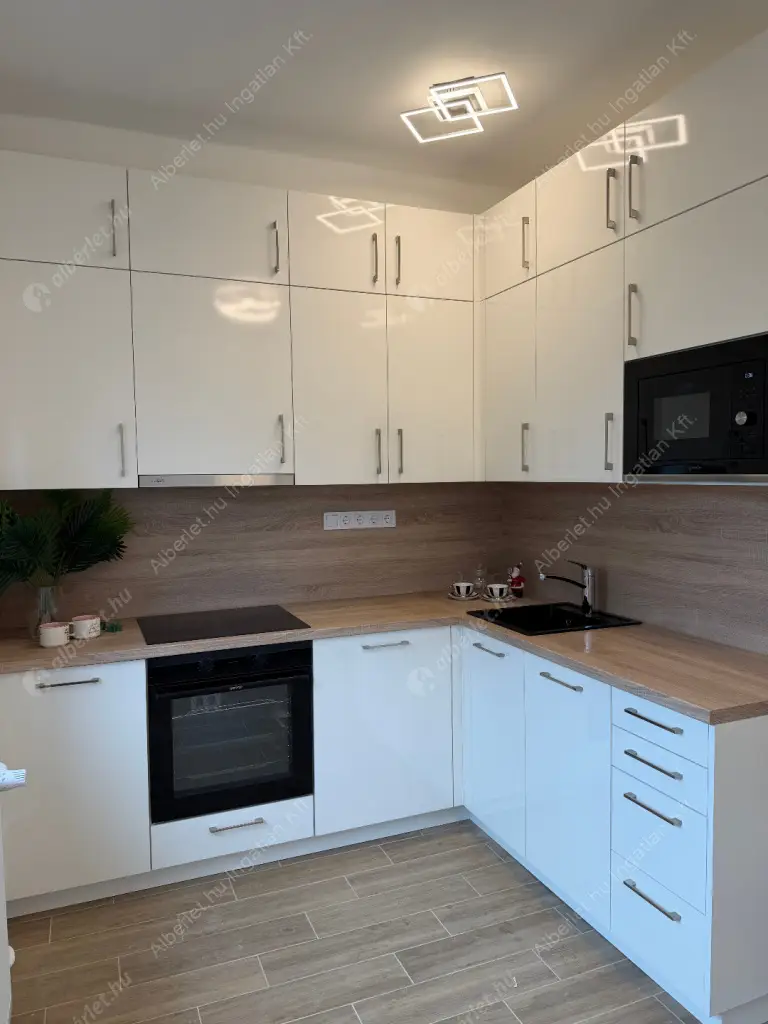 Kiadó albérlet 290000 Ft/hó áron: Budapest, XIV. kerület  Bonyhádi út. Mérete: 36 nm, 1 szobás | Alberlet.hu - 6613390