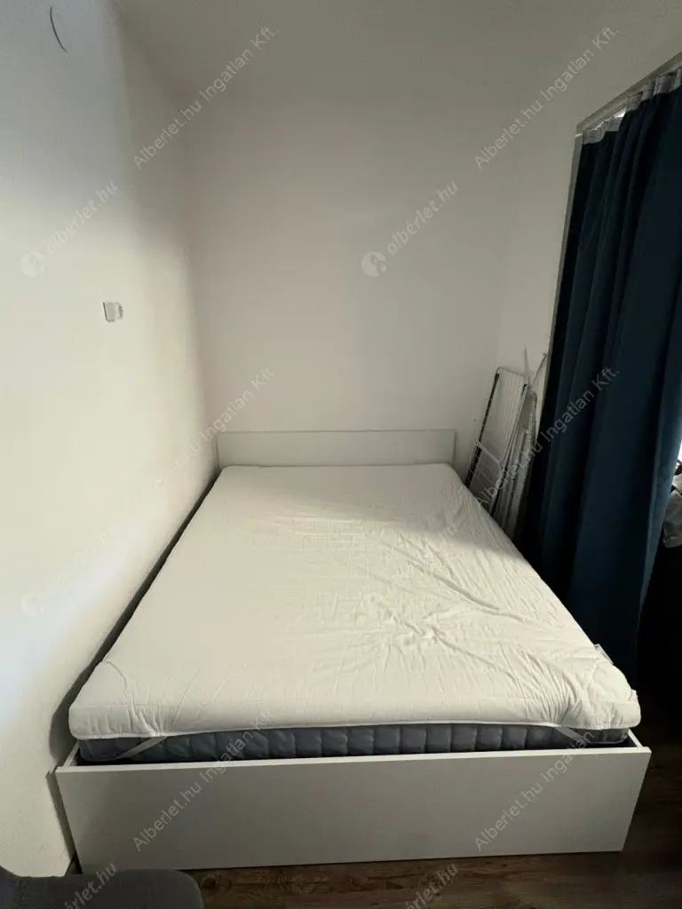 Kiadó albérlet 240000 Ft/hó áron: Budapest, XIV. kerület  Bosnyák tér. Mérete: 40 nm, 1 szobás | Alberlet.hu - 6623141
