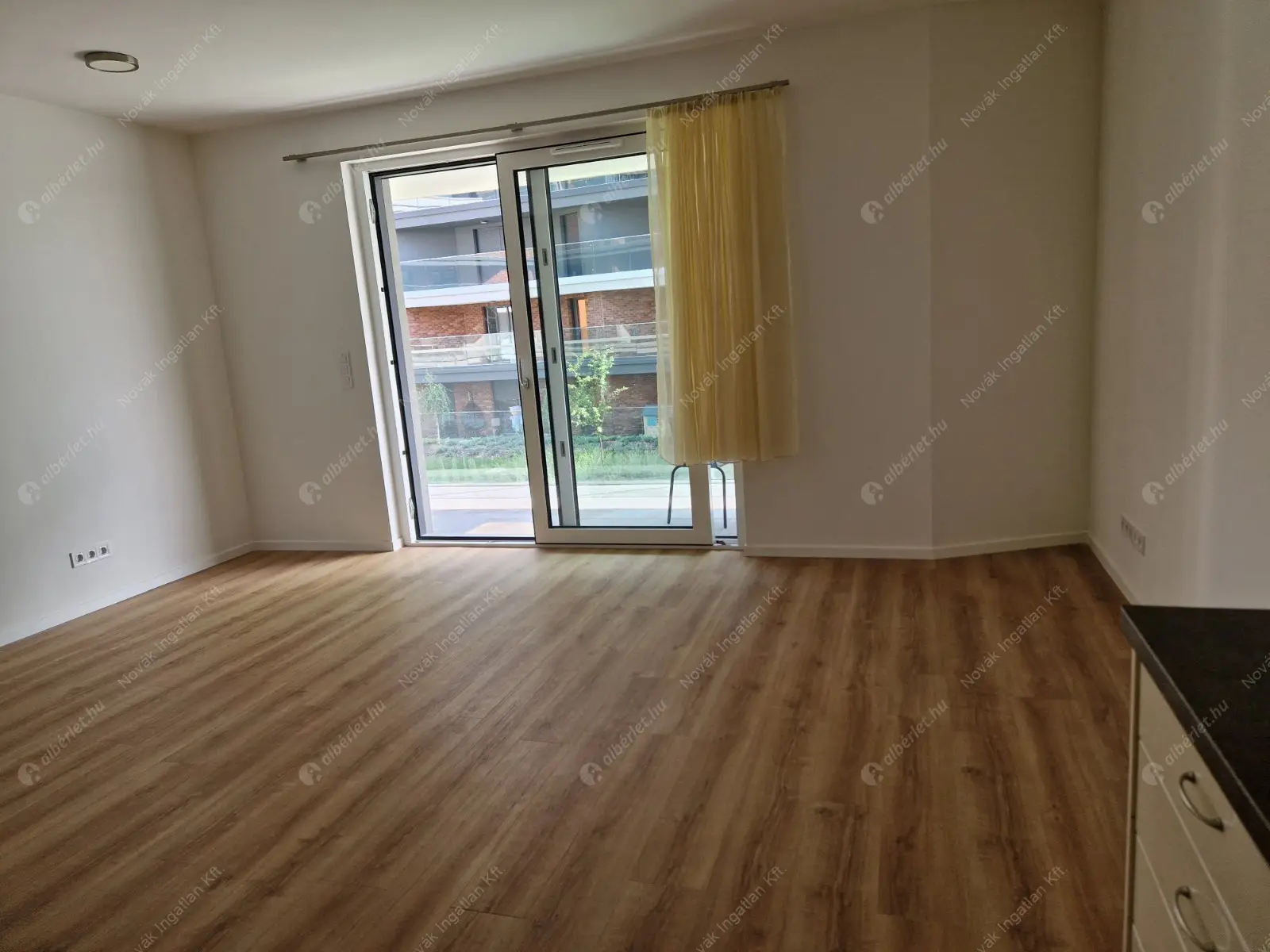 Kiadó albérlet 340000 Ft/hó áron: Budapest, XIV. kerület  Bosnyák tér. Mérete: 47 nm, 2 szobás | Alberlet.hu - 6541575