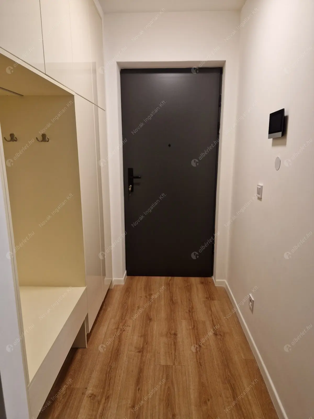 Kiadó albérlet 340000 Ft/hó áron: Budapest, XIV. kerület  Bosnyák tér. Mérete: 47 nm, 2 szobás | Alberlet.hu - 6541582