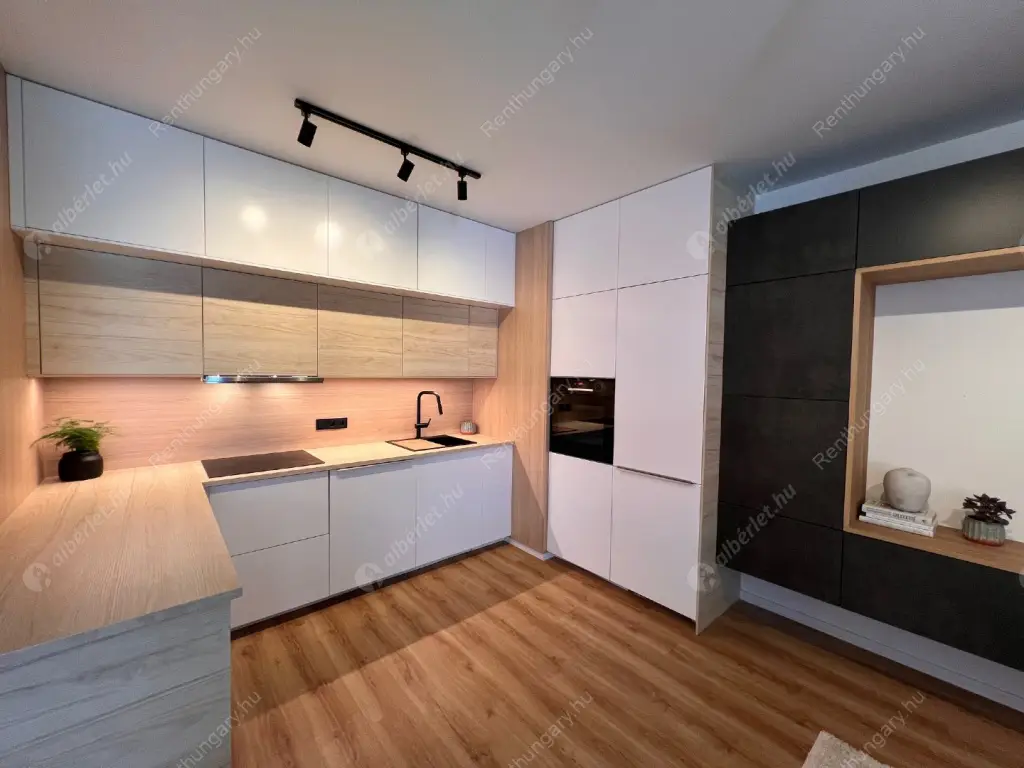 Kiadó albérlet 360000 Ft/hó áron: Budapest, XIV. kerület  Bosnyák tér. Mérete: 49 nm, 2 szobás | Alberlet.hu - 6527977