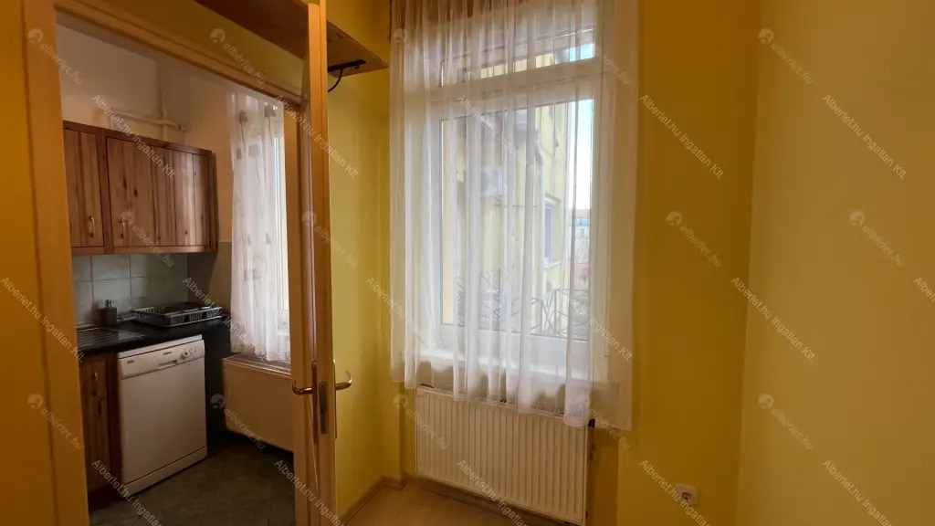 Kiadó albérlet 250000 Ft/hó áron: Budapest, XIV. kerület  Bosnyák tér. Mérete: 62 nm, 2 szobás | Alberlet.hu - 6666176