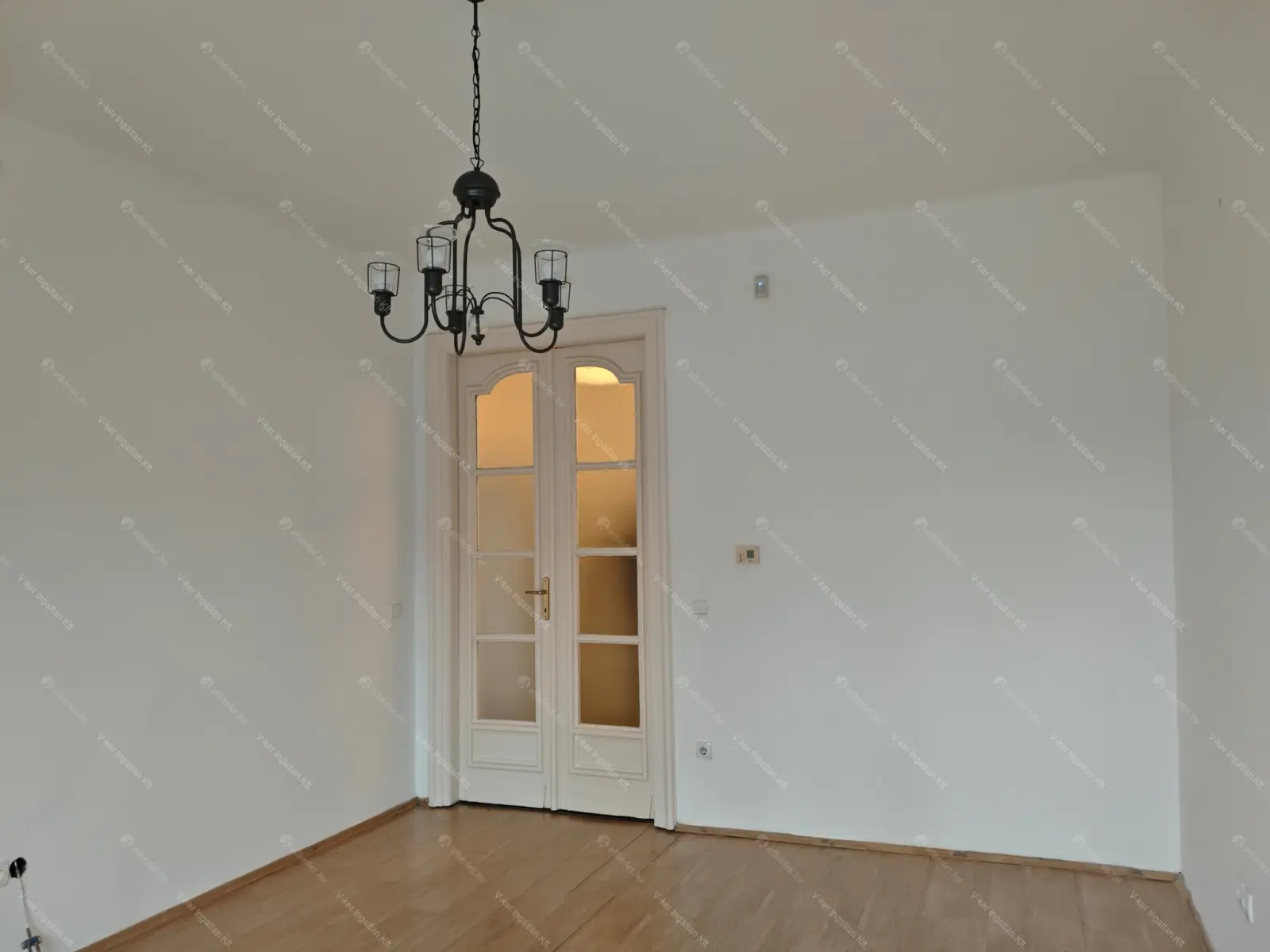 Kiadó albérlet 250000 Ft/hó áron: Budapest, XIV. kerület  Bosnyák tér. Mérete: 62 nm, 2 szobás | Alberlet.hu - 6662128