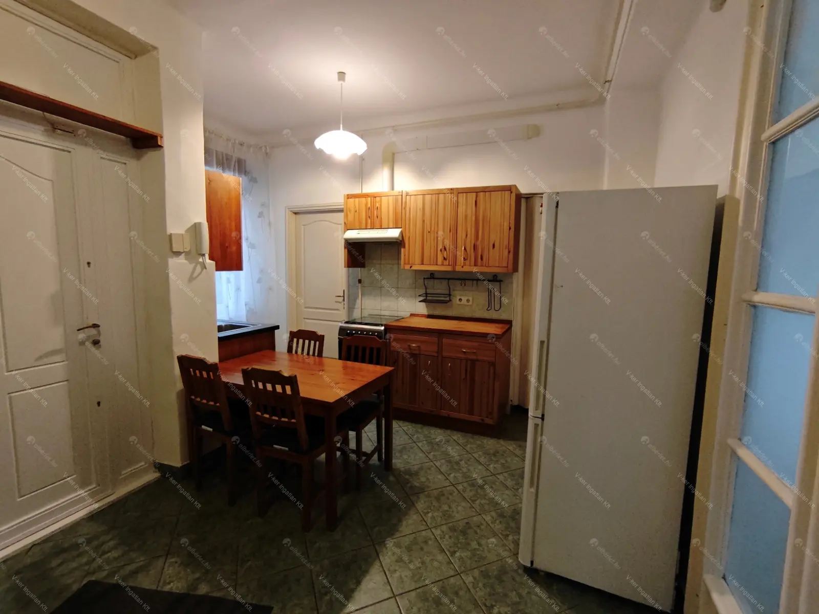 Kiadó albérlet 250000 Ft/hó áron: Budapest, XIV. kerület  Bosnyák tér. Mérete: 62 nm, 2 szobás | Alberlet.hu - 6662137