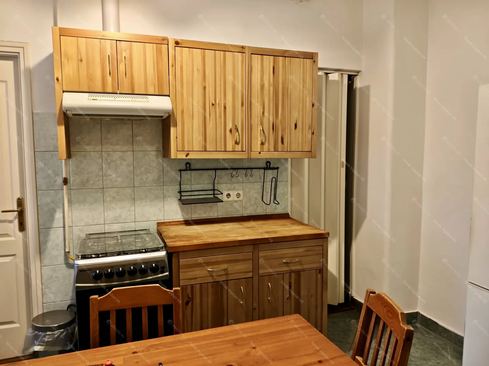 Kiadó albérlet 250000 Ft/hó áron: Budapest, XIV. kerület  Bosnyák tér. Mérete: 62 nm, 2 szobás | Alberlet.hu - 6668130