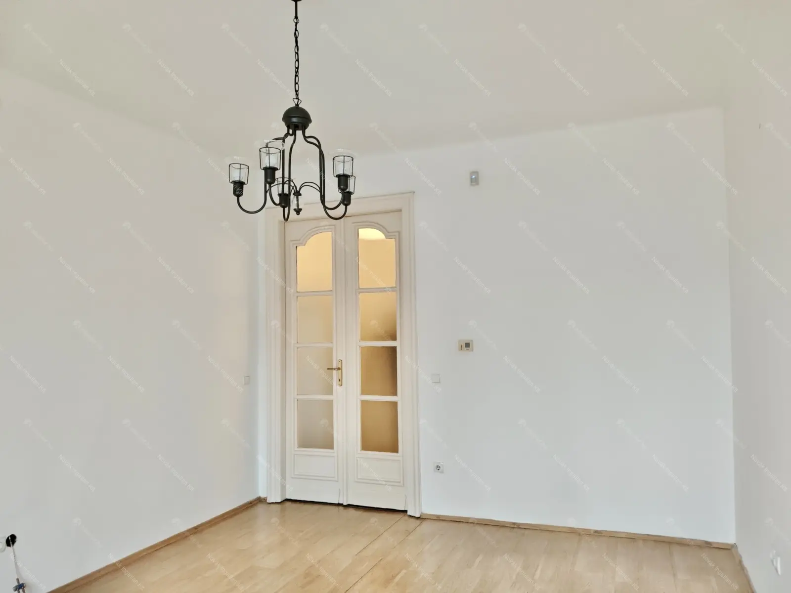 Kiadó albérlet 250000 Ft/hó áron: Budapest, XIV. kerület  Bosnyák tér. Mérete: 62 nm, 2 szobás | Alberlet.hu - 6668135