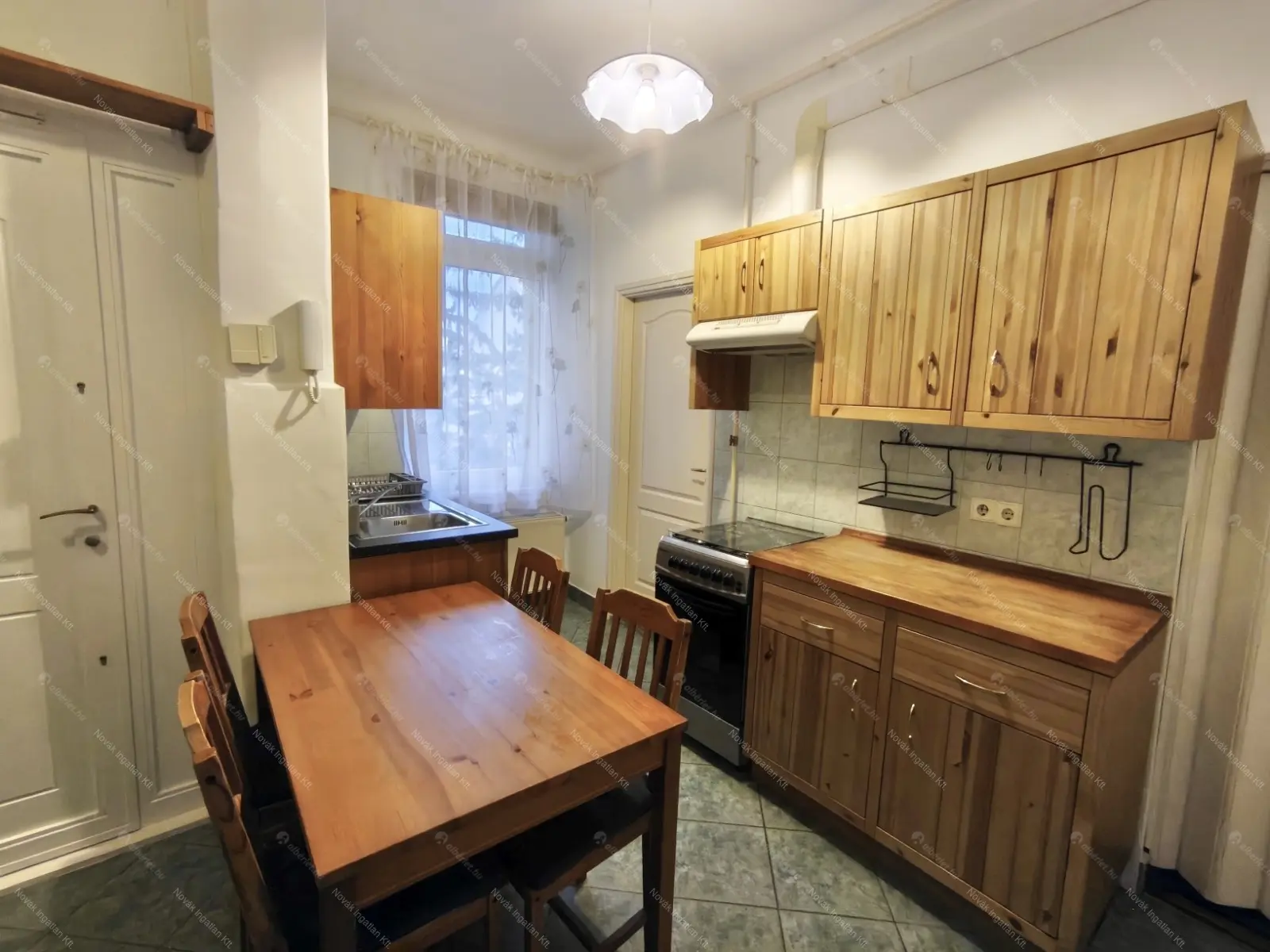 Kiadó albérlet 250000 Ft/hó áron: Budapest, XIV. kerület  Bosnyák tér. Mérete: 62 nm, 2 szobás | Alberlet.hu - 6668138