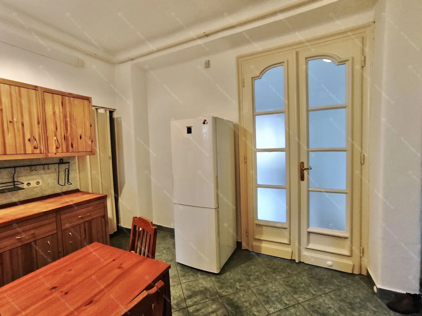 Kiadó albérlet 250000 Ft/hó áron: Budapest, XIV. kerület  Bosnyák tér. Mérete: 62 nm, 2 szobás | Alberlet.hu - 6668140