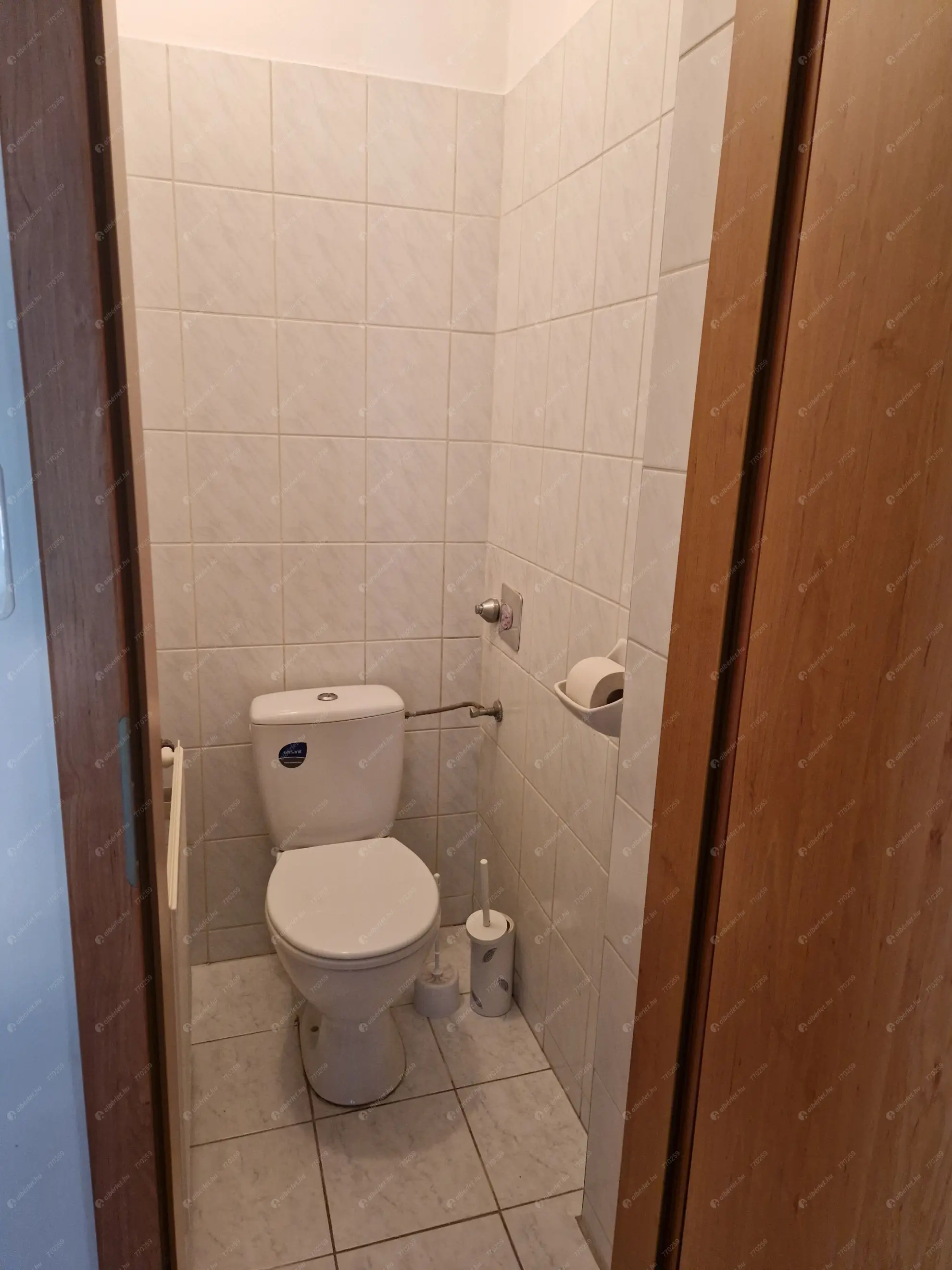 Kiadó albérlet 295000 Ft/hó áron: Budapest, XIV. kerület  Bosnyák tér. Mérete: 65 nm, 3 szobás | Alberlet.hu - 6569659