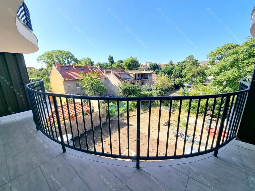 Kiadó albérlet 450000 Ft/hó áron: Budapest, XIV. kerület  Bosnyák utca. Mérete: 112 nm, 4 szobás | Alberlet.hu - 6694213