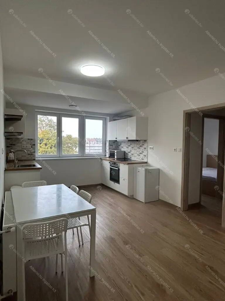 Kiadó albérlet 450000 Ft/hó áron: Budapest, XIV. kerület  Bosnyák utca. Mérete: 112 nm, 4 szobás | Alberlet.hu - 6694215