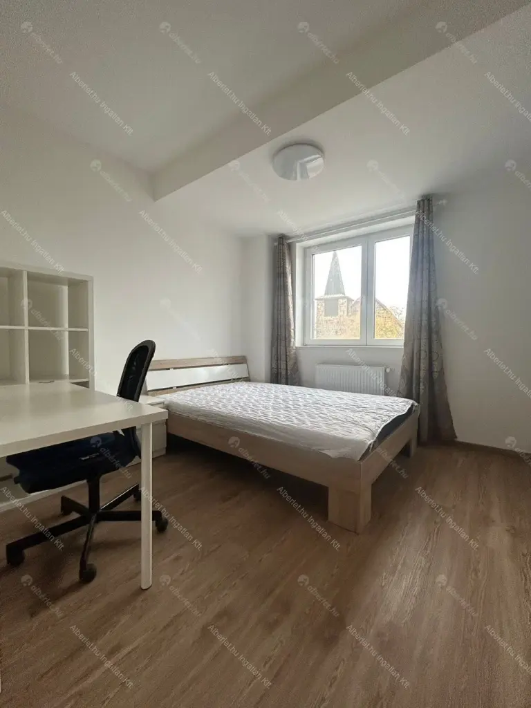 Kiadó albérlet 450000 Ft/hó áron: Budapest, XIV. kerület  Bosnyák utca. Mérete: 112 nm, 4 szobás | Alberlet.hu - 6694216