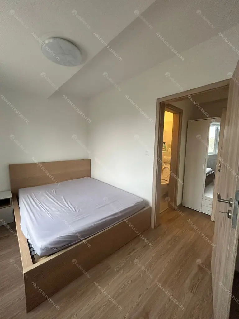 Kiadó albérlet 450000 Ft/hó áron: Budapest, XIV. kerület  Bosnyák utca. Mérete: 112 nm, 4 szobás | Alberlet.hu - 6694221