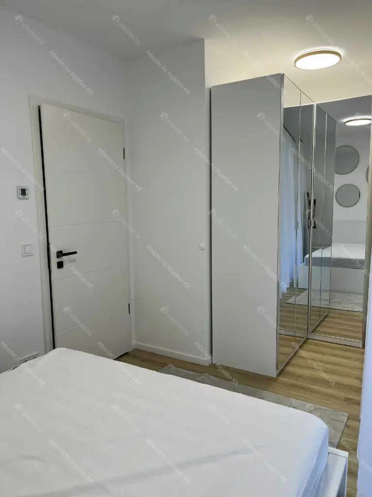 Kiadó albérlet 230000 Ft/hó áron: Budapest, XIV. kerület  Bosnyák utca. Mérete: 33 nm, 1 szobás | Alberlet.hu - 6666155