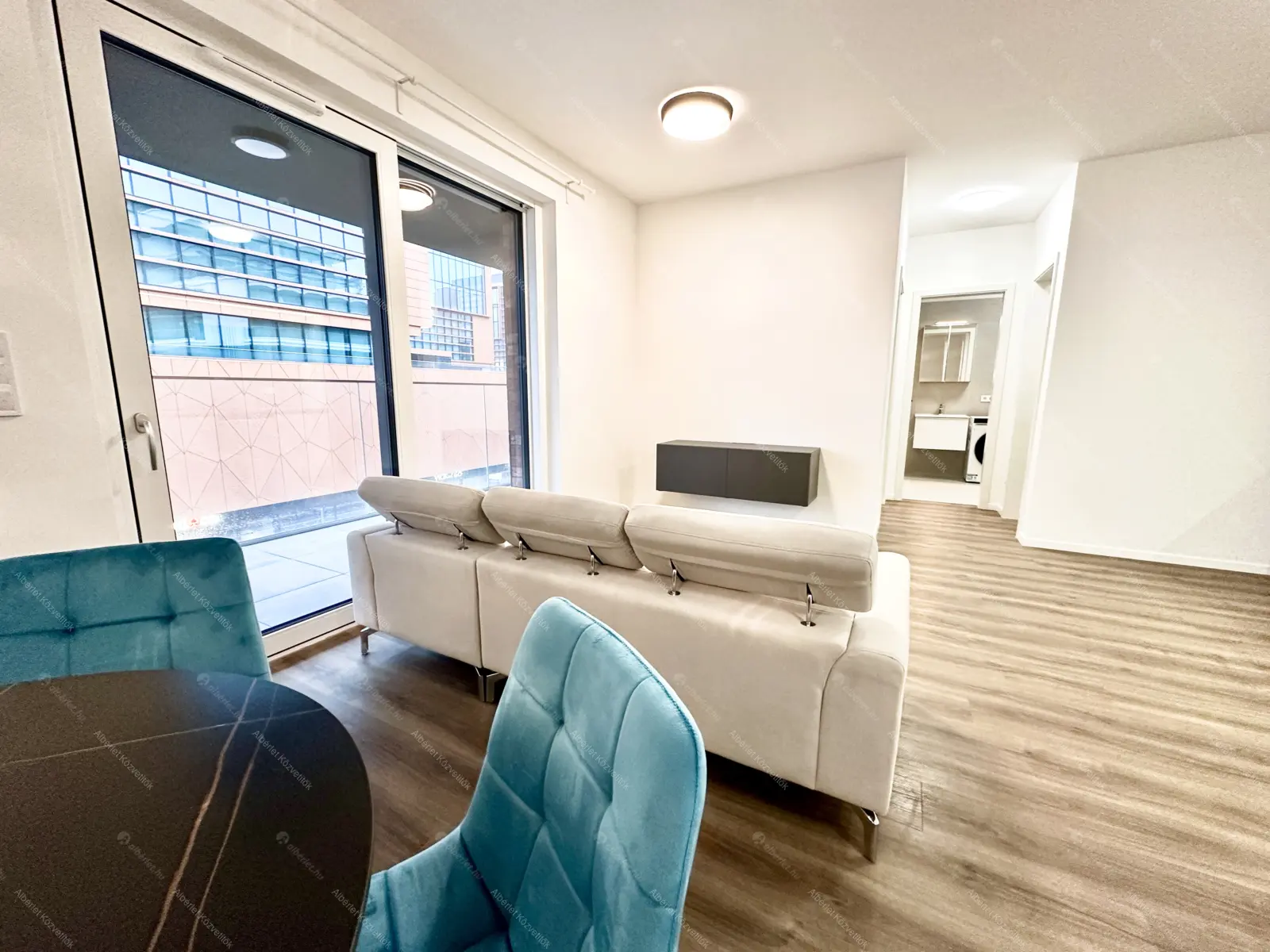 Kiadó albérlet 340000 Ft/hó áron: Budapest, XIV. kerület  Bosnyák utca. Mérete: 47 nm, 2 szobás | Alberlet.hu - 6656048