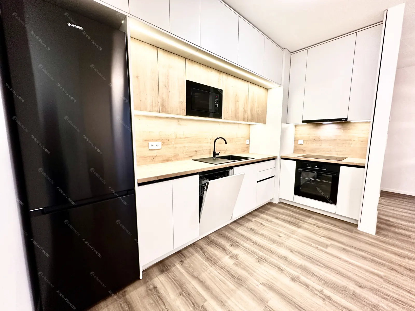 Kiadó albérlet 340000 Ft/hó áron: Budapest, XIV. kerület  Bosnyák utca. Mérete: 47 nm, 2 szobás | Alberlet.hu - 6656051