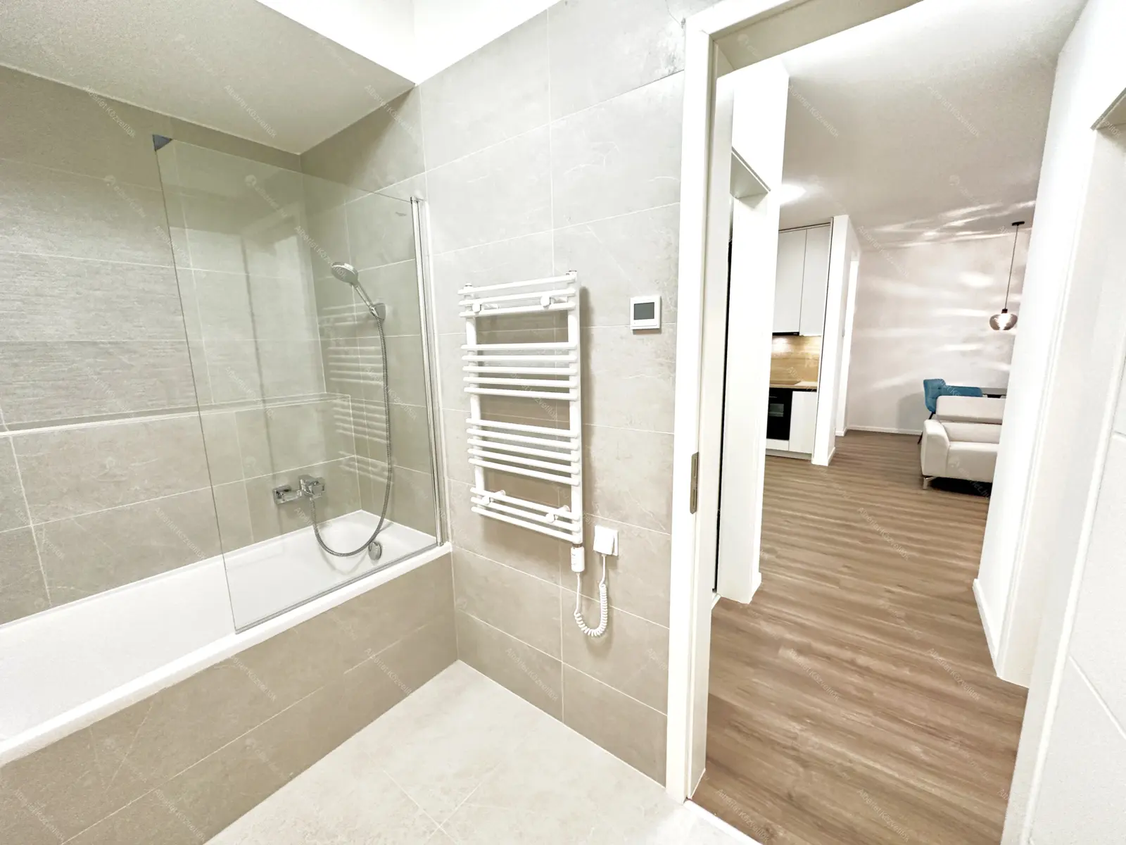 Kiadó albérlet 340000 Ft/hó áron: Budapest, XIV. kerület  Bosnyák utca. Mérete: 47 nm, 2 szobás | Alberlet.hu - 6656060